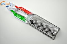 GRATTUGIA IN ACCIAIO DA TAVOLA CON MANICO CM 13