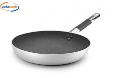 PADELLA SVASATA BASSA DIAM 20 CM CON UN MANICO