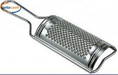 GRATTUGIA CURVA CON MANICO 16 CM.